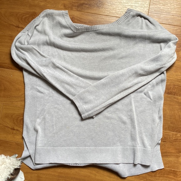 Lululemon Grey Sweater - Picture 2 of 5